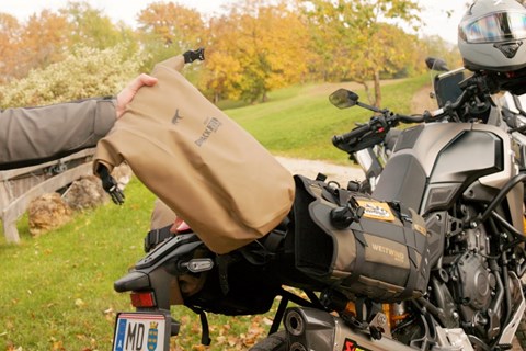 Westwind Moto - ein Honigdachs im Motorrad-Gepäckmarkt