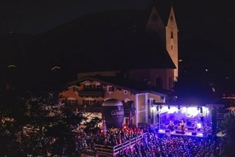 Newchurch Summit 2026: Diese Rock-Acts erlebst du live