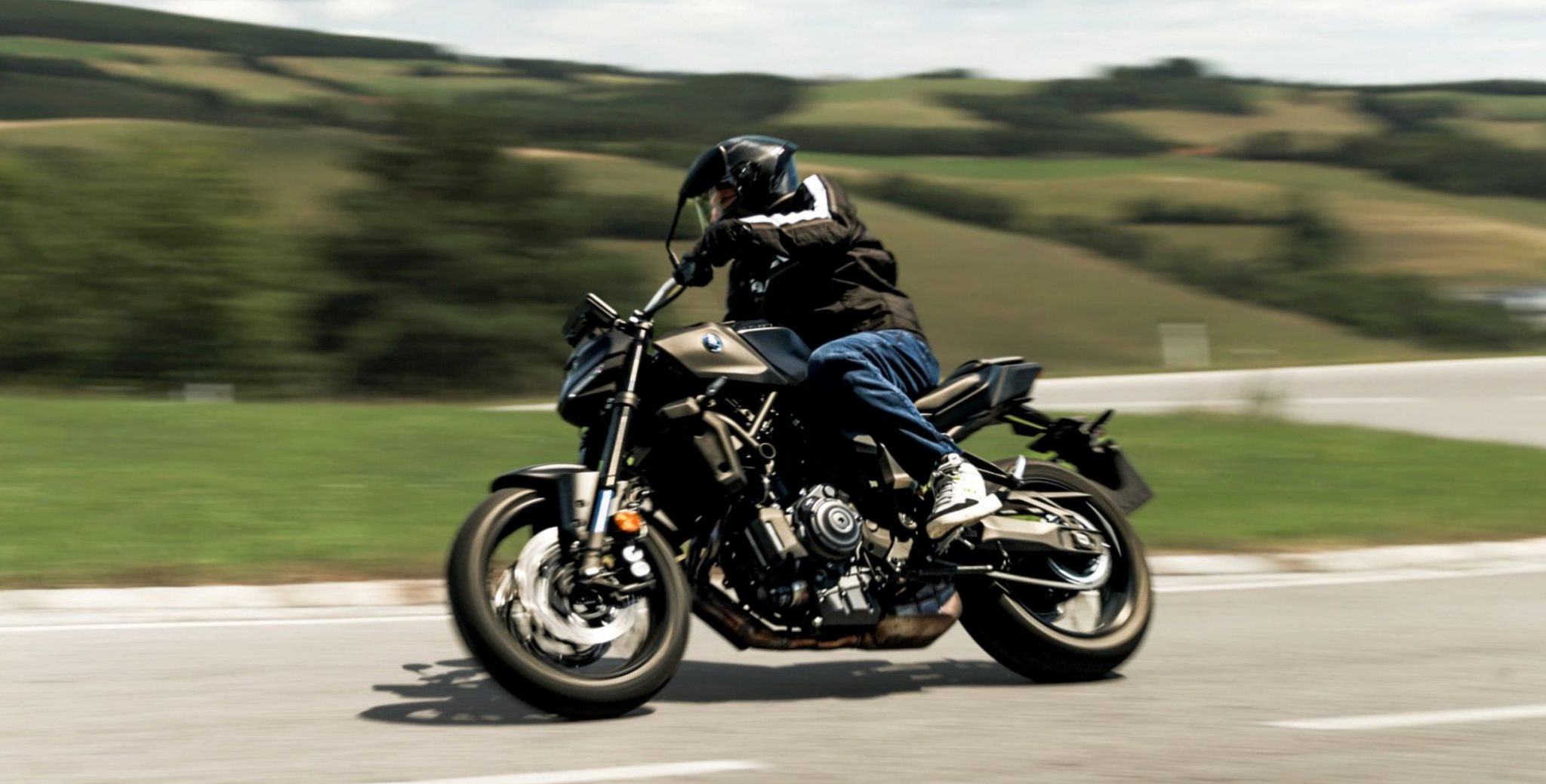 Moto avec boîte automatique - La MT-07 Y-AMT tient-elle ses promesses ?