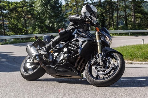 Suzuki GSR-750 Gebrauchtberatung - Modelle, Probleme & Tipps