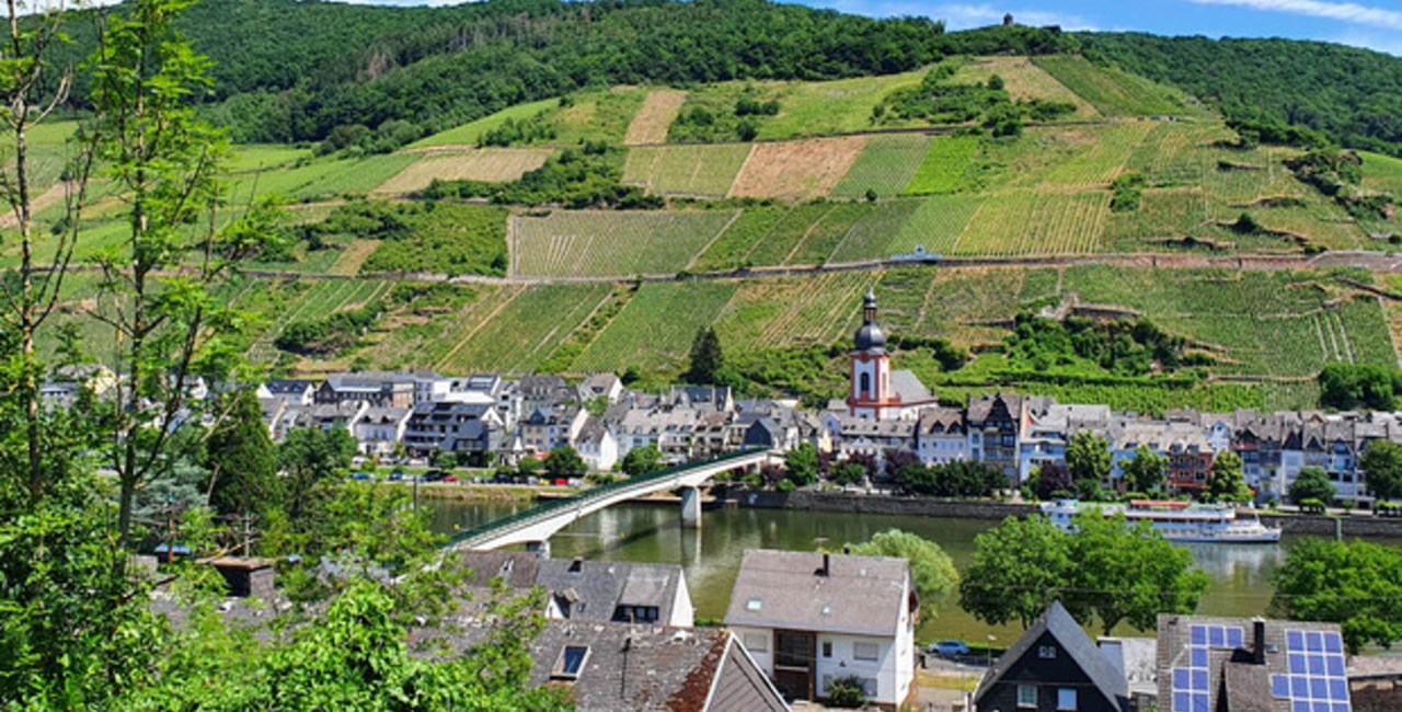 Entdecke die Welt auf dem Motorrad – Tourenideen für 2026