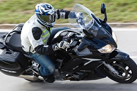Yamaha FJR1300 im Langzeitrückblick – Testfahrer & Community