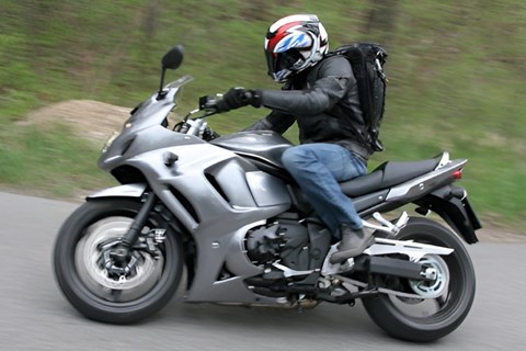 Suzuki GSX1250F Retrotest & Community-Check