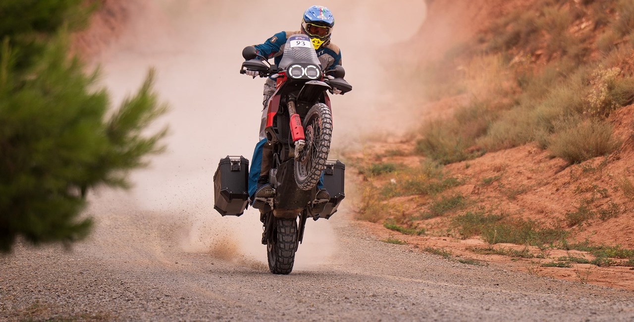 Dunlop wird offizieller Reifenpartner von Paris–Nordkapp 2026