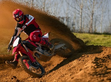 Ducati Desmo450 MX Factory – neue Generation des Motocrossers