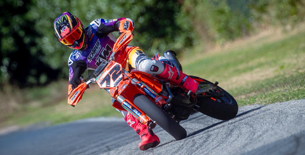 Lukas Höllbacher ist Supermoto-Weltmeister 2025