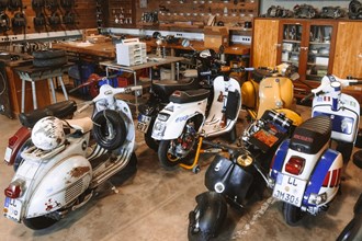 Klassische Vespa: Warum alte Roller dauerhaft faszinieren