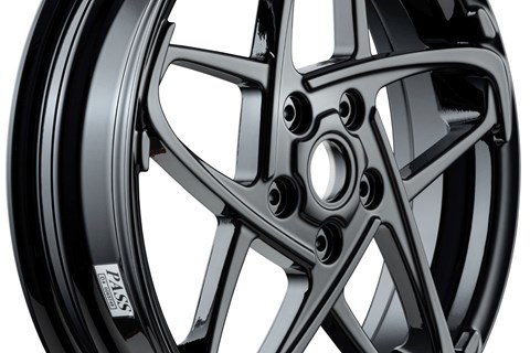 Schmiede Felgen für Vespa GTS von SIP Performance