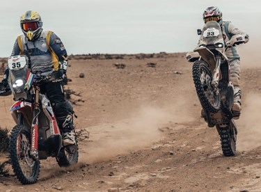 Africa Eco Race 2026 Halbzeit Gallas siegt, Seppele kämpft weiter