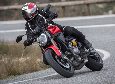 Ducati Monster 2026: Neue V2-Power und Rückkehr zur Essenz