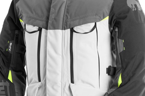 Furygan Challenger 3C mit dreilagigem Laminat vorgestellt