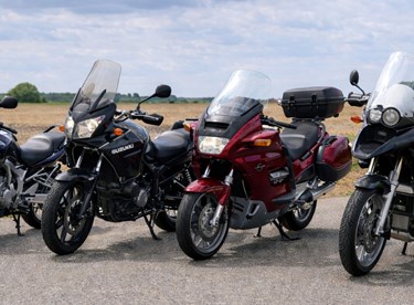 Tourentaugliche Motorräder unter 3.500 Euro