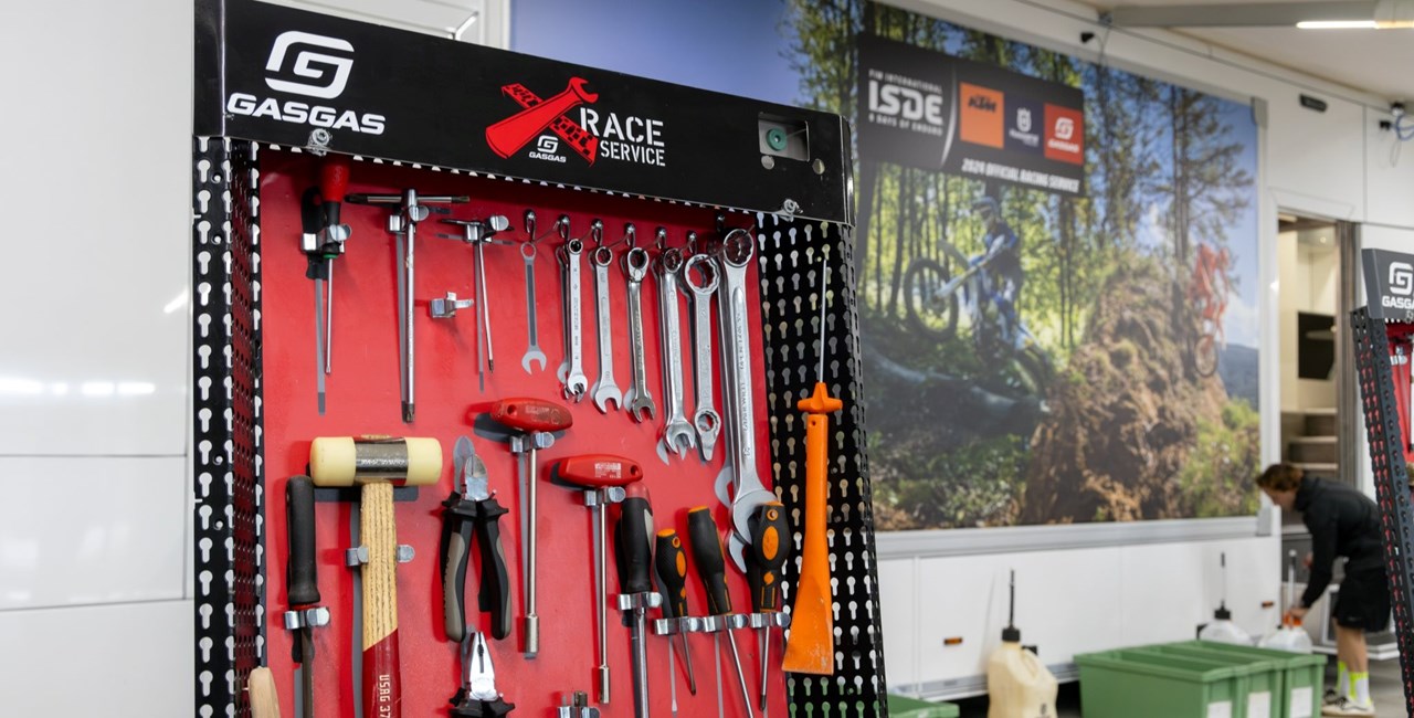 GASGAS 6DAYS 2026 Bike Rental und Race Service