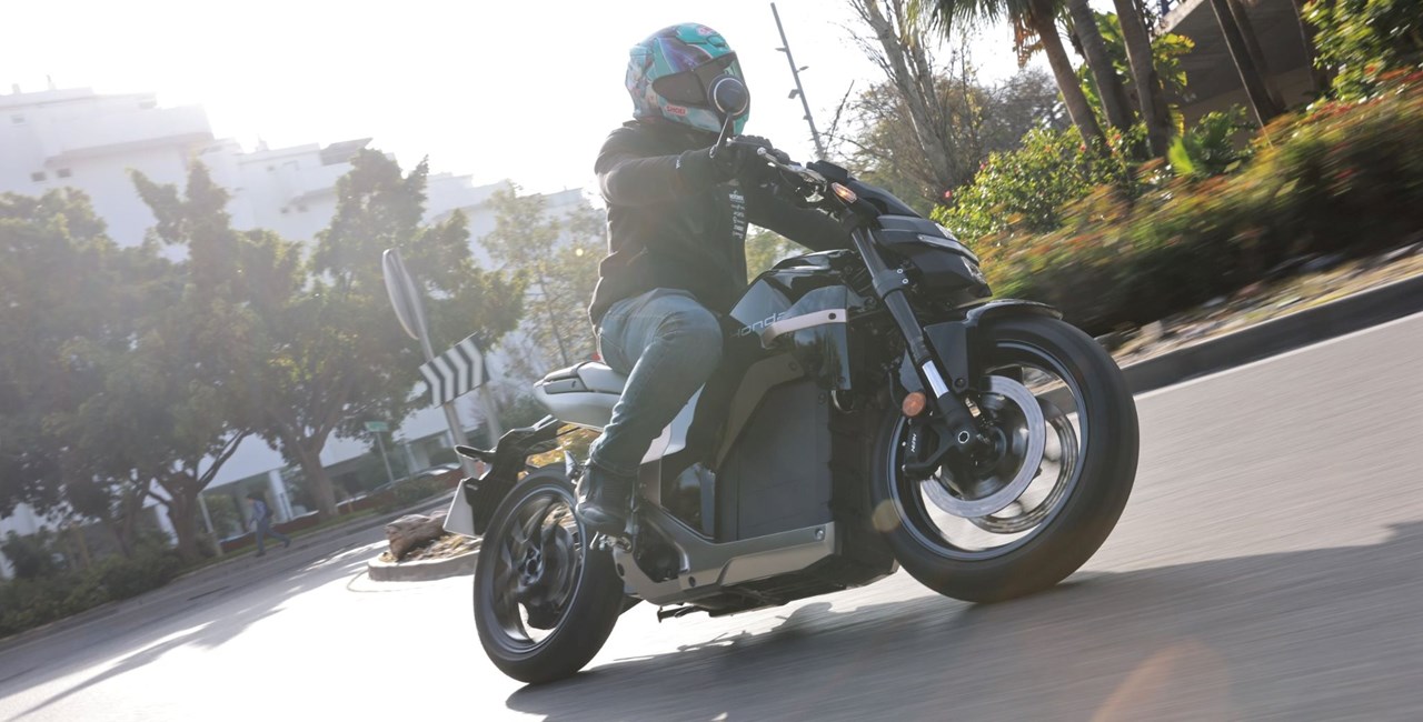 Honda WN7 Test 2026 – Reichweite, Preis, Fahrbericht