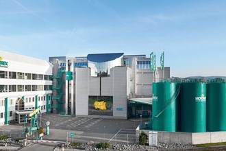MOTOREX sichert Schmierstoff-Versorgung trotz Nahostkrise