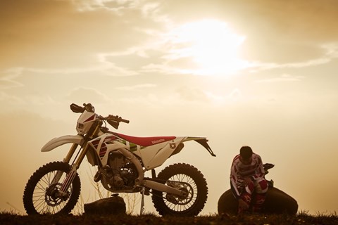 Bimota BX450 - Neue italienische Enduro auf Kawasaki-Basis