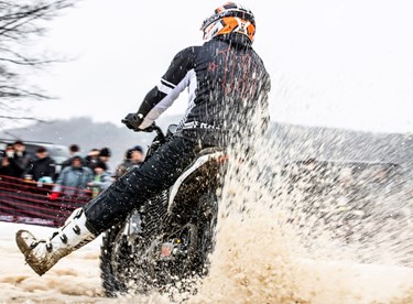 Snow Show Willingen 2026: Mit Harleys am Hillclimb im Schnee