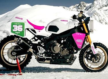 Yamaha x Deus 2026: Custom-Bike auf Eis enthüllt