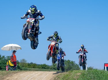 Staatsmeisterschaft startet: Supermoto Fohnsdorf 2026