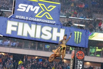 Roczen übernimmt Gesamtführung der AMA Supercross 2026