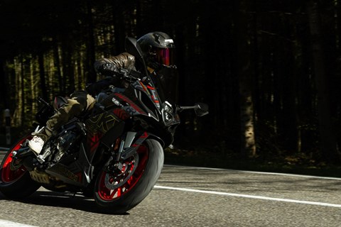 Suzuki GSX 8-R EVO Black Edition: Sonderheiten, Preis, Ausführung