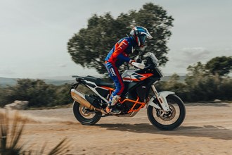 Giga-Enduro im On- & Offroad Test - KTM 1390 Super Adventure R