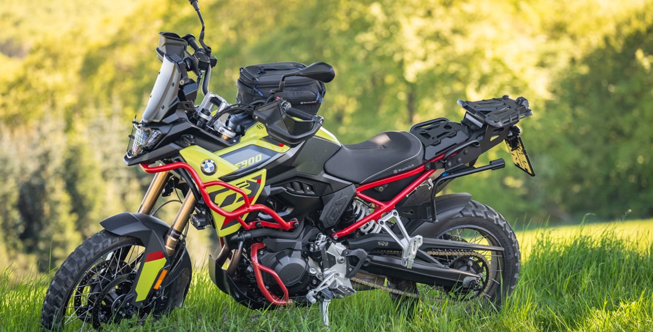 Wunderlich erweitert die BMW F 900 GS mit AKTIVKOMFORT-Sitzbank