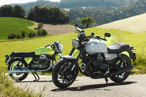 Moto Guzzi V7 Sport 2026 trifft auf ihre Wurzeln aus 1972