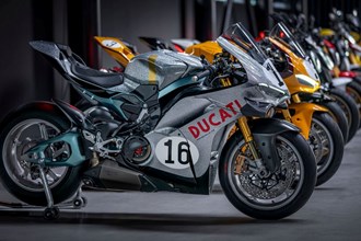 Ducati Trockenkupplung ist zurück! Collezione 100 Sondermodelle