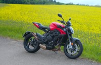 MV Agusta Brutale 800