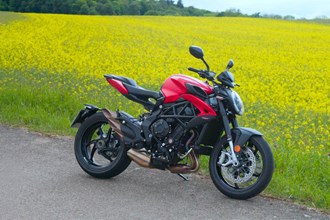 MV Agusta Brutale 800 Test: Schön, stark und zugänglich