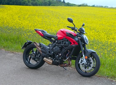 MV Agusta Brutale 800 Test: Schön, stark und zugänglich