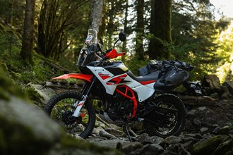 KTM beim Newchurch Summit 2026: Testen auf Straße und Schotter