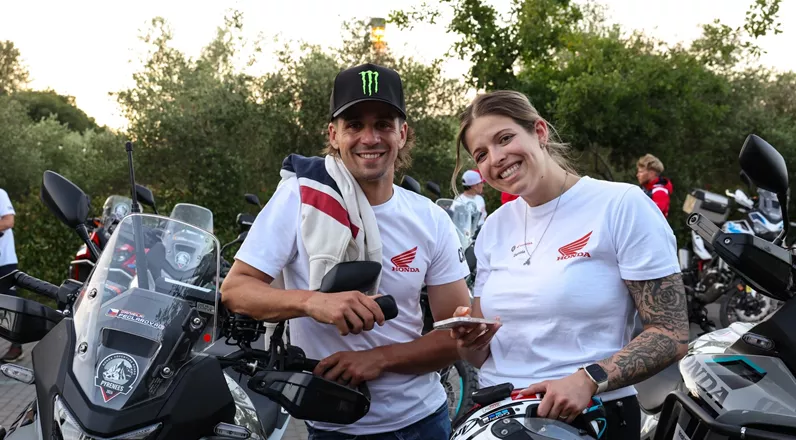 Barcelona, the dusty trails of the Spanish Pyrenees, and finally Toulouse. The Honda Adventure Roads promises not only a breathtaking route but also an experiment: Can the Honda E-Clutch help transform an off-road rookie into a significantly better rider in just a few days?