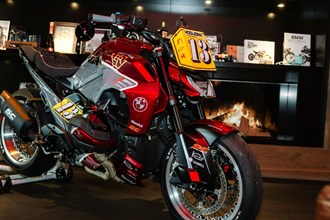 Heftiger Umbau: BMW R 1300 R Hooligan 13 von VTR Customs