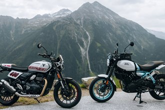 Triumph Tracker 400 vs. Royal Enfield Guerrilla 450
