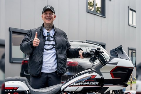 Harley-Davidson und Gönrgy starten Partnerschaft mit MontanaBlack