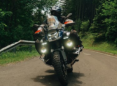 Lone Rider MTL9 Motorrad-Scheinwerfer im Test