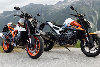 KTM 990 Duke oder Duke R: Welche ist die bessere Wahl?