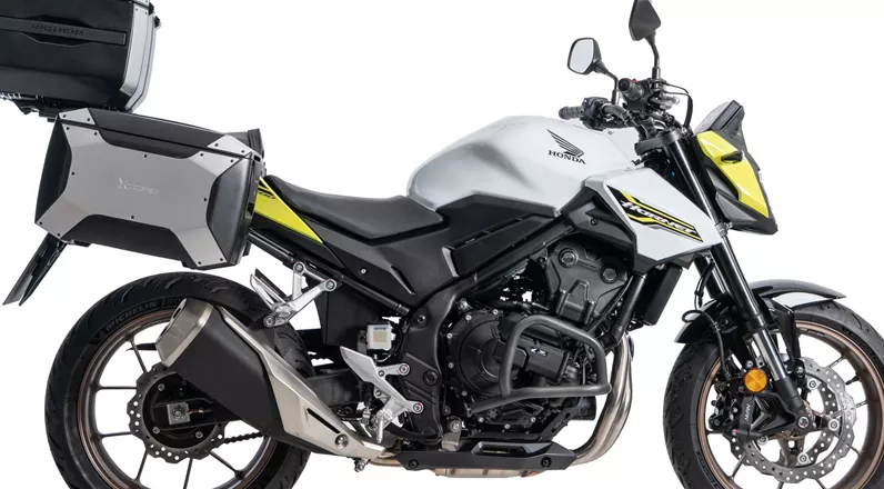 Für die Honda CB 500 Hornet mit E-Clutch bietet Hepco & Becker einen aktualisierten Motorschutzbügel an. Das Zubehör soll Schutz bieten und sich fahrzeugspezifisch montieren lassen.
