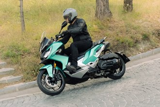 Peugeot XP400 Allure Test: Stark in Stadt und Alltag