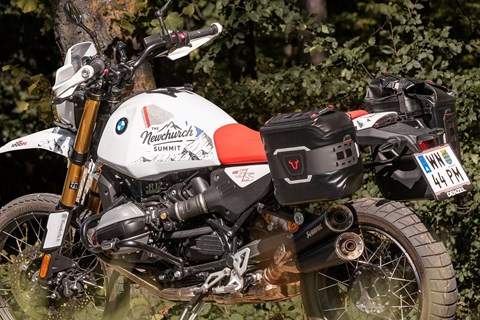 SW-MOTECH V-LOC Seitentaschen an der BMW R 12 G/S im Test