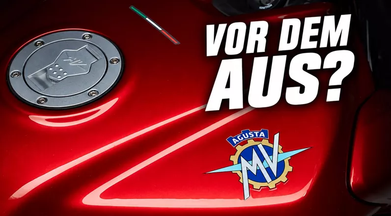 MV Agusta reagiert auf die jüngsten Berichte über einen Produktionsstopp, unbezahlte Lieferanten und gescheiterte Investorengespräche. Die offizielle Stellungnahme aus Varese soll Gerüchte einordnen und Spekulationen zurückweisen. Bei genauer Lektüre wirkt sie allerdings weniger wie ein Dementi als wie die Bestätigung, dass sich der traditionsreiche Hersteller erneut in einer ernsten wirtschaftlichen Situation befindet.