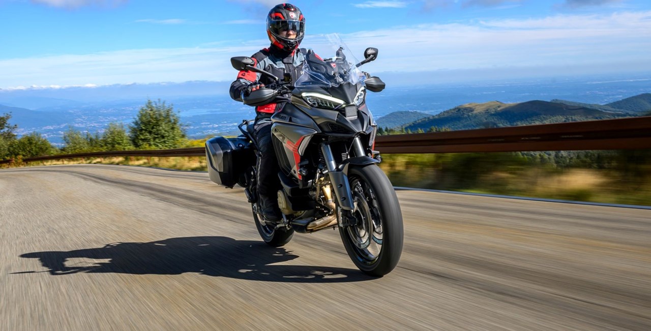 Ducati Multistrada V4 S Grand Tour: Mehr Technik für 2026