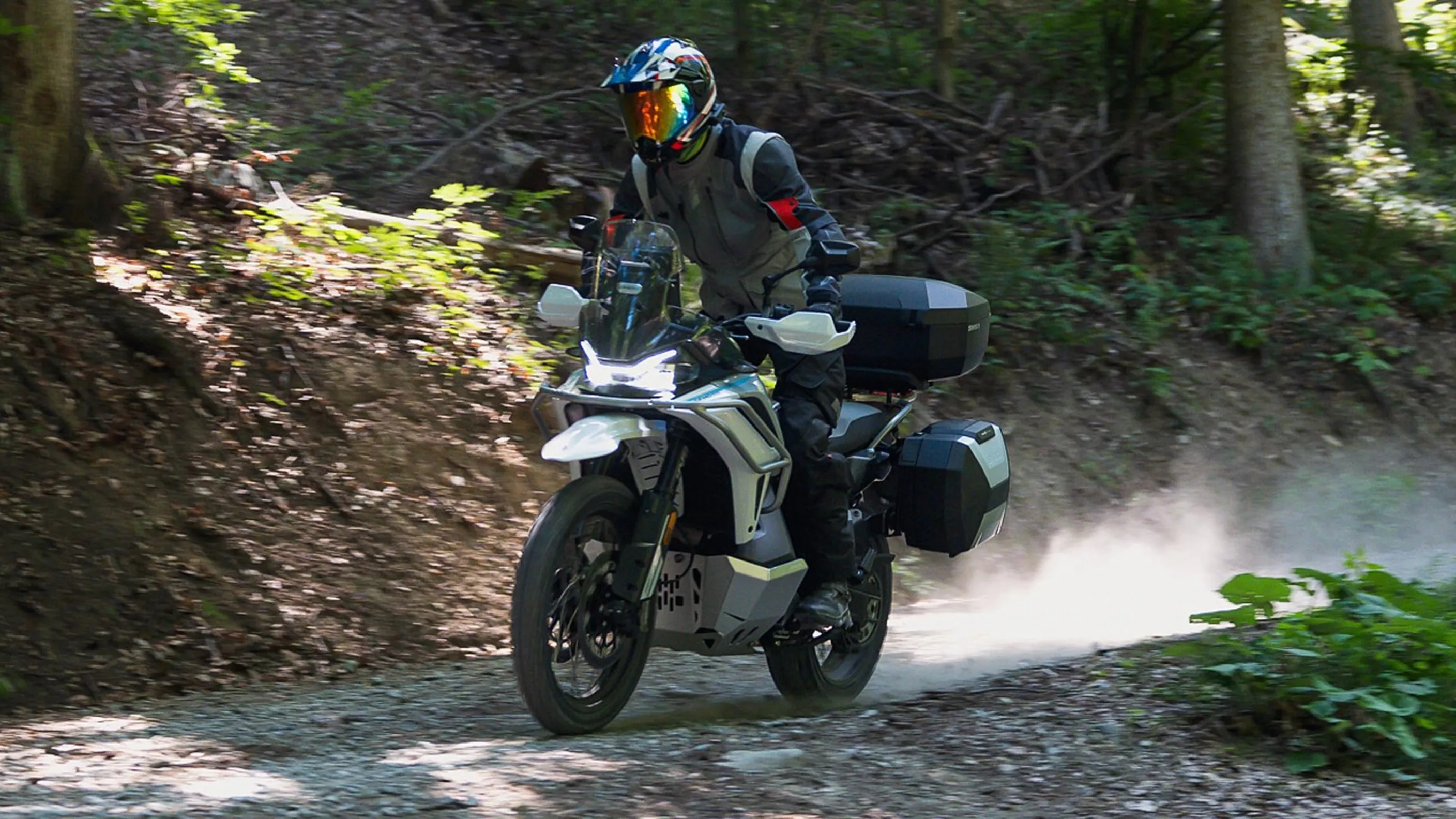 CFMOTO 1000MT-X 2026: Die Kampfpreis-Reiseenduro im Test CFMOTO 1000MT-X 2026: Die Kampfpreis-Reiseenduro im Test