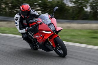 Neue BMW F 450 RR 2027: RR-Ambitionen für unter 8.000 Euro