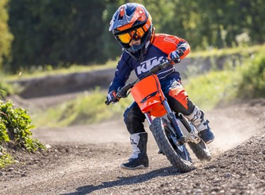 KTM SX-E 2.12 2027: Elektro-Crosser für größere Kids
