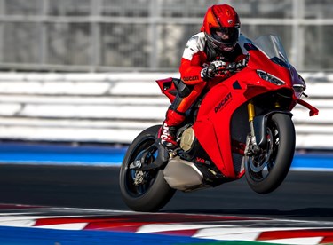 Ducati Panigale V4 2027: 218 PS, neue Elektronik