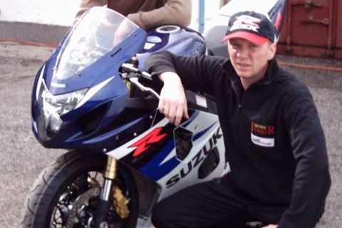 Bert Titan gibt Feuer