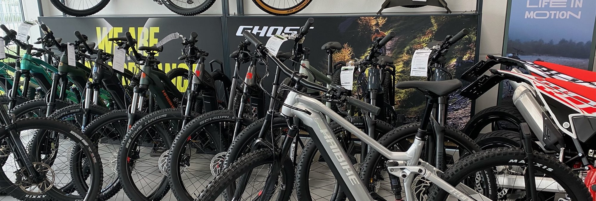 GROßE RABATTAKTION - ALLE AKTUELLEN MODELLE VON 15 BIS 30 % REDUZIERT VOM UVP !!! UNSEREN LAGERBESTAND FINDEST DU UNTER DEM BUTTON E-BIKES !!